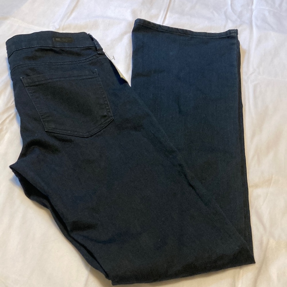 NWT Kut from the Kloth slim bootcut size 2